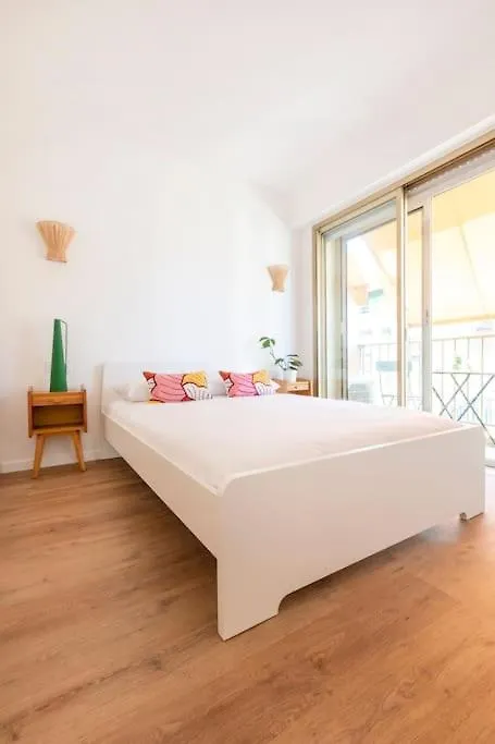L2 2P Moliere Balcons/Ac/Wifi/5Mins Tram & 10Mins Mer Nice
