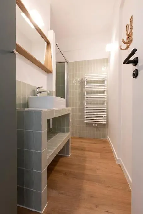 L2 2P Moliere Balcons/Ac/Wifi/5Mins Tram & 10Mins Mer Nice